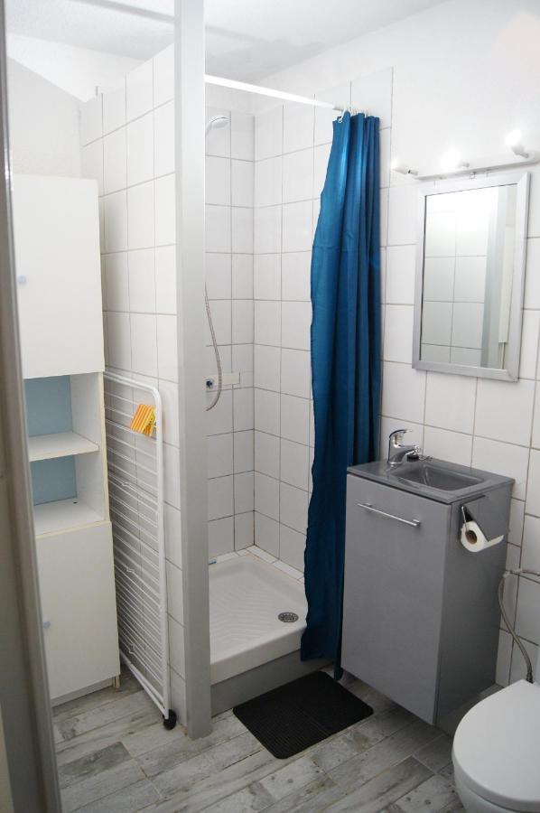 Lara 2 - T2 Balcon Piscine Lit Double & Clic-Clac Parking Pres Du Centre-Port Et Ile Loisirs Agde Buitenkant foto